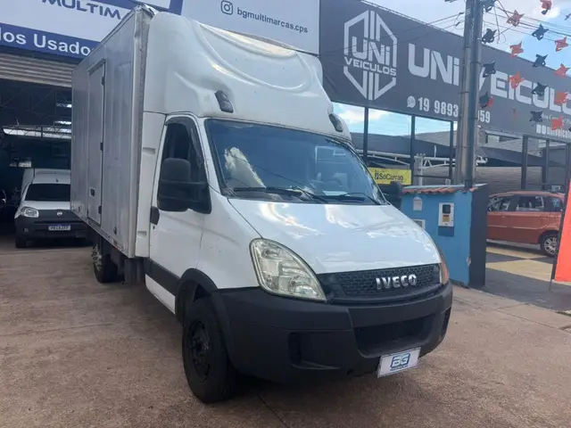 Carro Iveco Daily Chassi 2013 3.0 35S14 CS - 3450