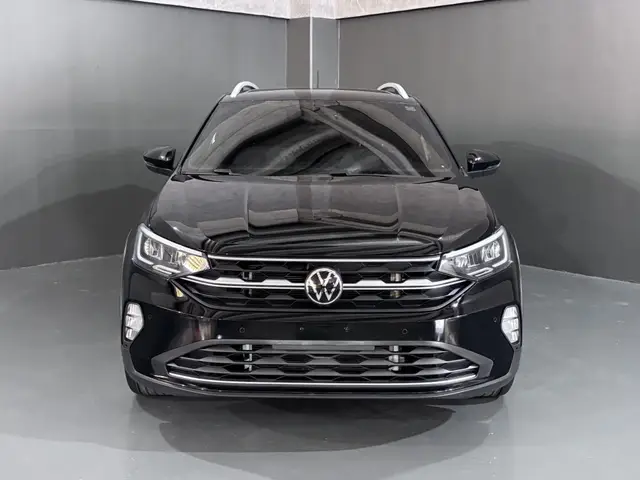 Carro Volkswagen Nivus 2023 Highline 200 TSI