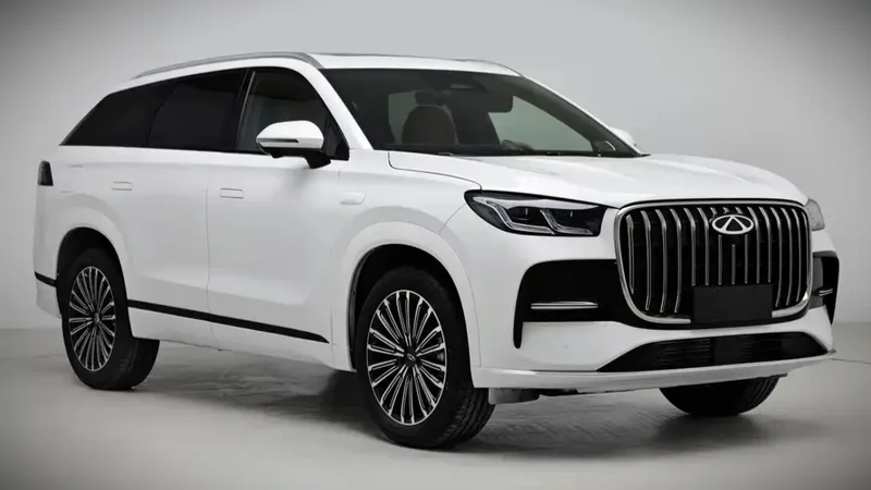 Chery Tiggo 9 ganha novo visual antes do SUV de 7 lugares chegar ao Brasil