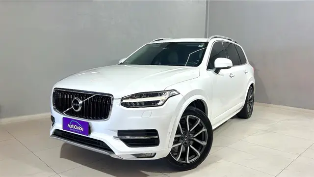 Carro Volvo XC90 2018 2.0 D5 Momentum AWD