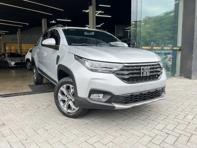 Carro Fiat Strada 2022 Volcano 1.3 CD (Flex)