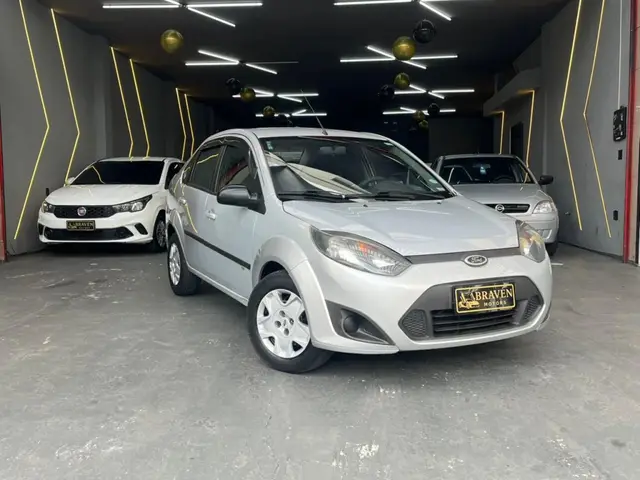 Carro Ford Fiesta Sedan 2014 S 1.0 8V Flex 4p