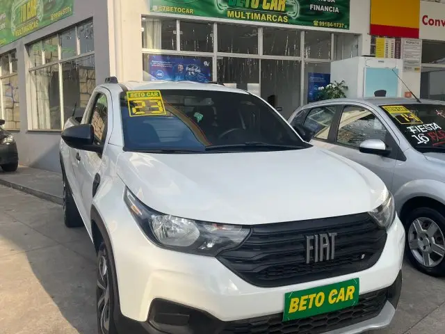 Carro Fiat Strada 2023 Endurance 1.4 Cabine Plus (Flex)