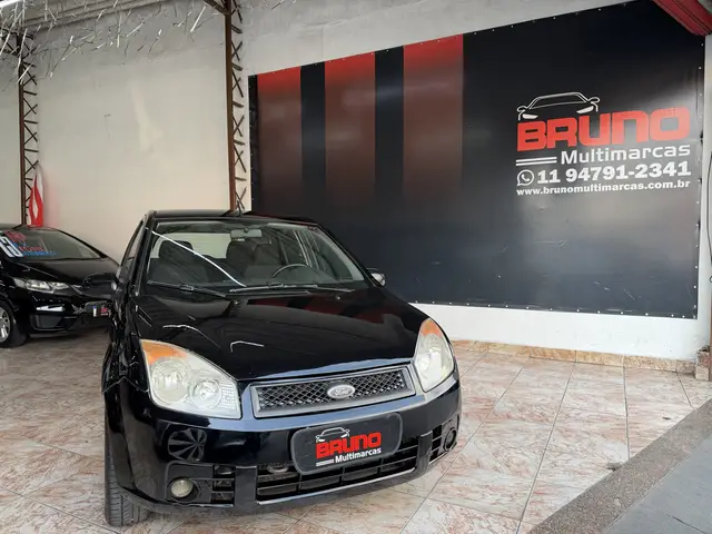 Carro Ford Fiesta Hatch 2008 1.0 (Flex)