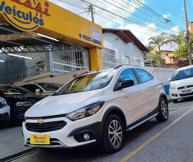 Carro Chevrolet Onix 2017 1.4 Activ SPE/4