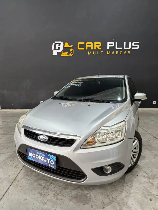 Carro Ford Focus Sedan 2013 GLX 2.0 16V (Flex) (Aut)