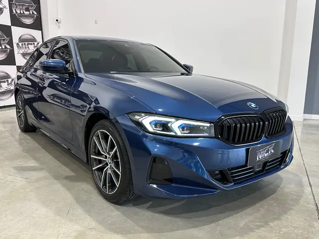 Carro BMW 320i 2023 M Sport 2.0 Turbo (Aut.)