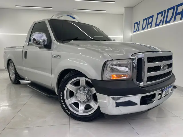 Carro Ford F-250 2005 F250 XLT 4.2 Turbo (Cab Simples)