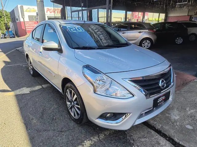Carro Nissan Versa 2020 1.6 16V SL FlexStart CVT (Flex)