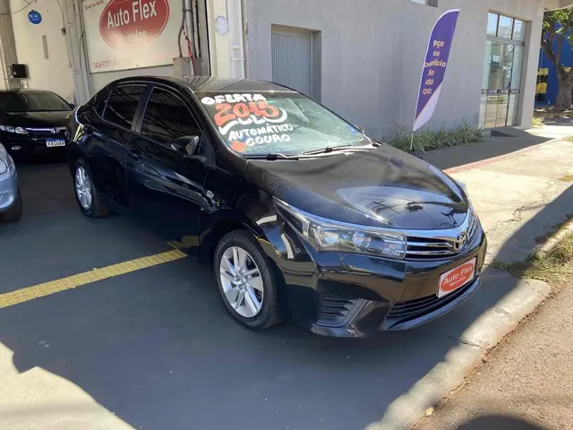 Carro Toyota Corolla 2015 Sedan 1.8 Dual VVT-i GLi Multi-Drive (Flex)