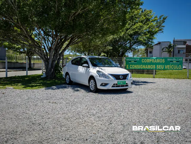 Carro Nissan Versa V-Drive 2020 1.6 Drive (flex)