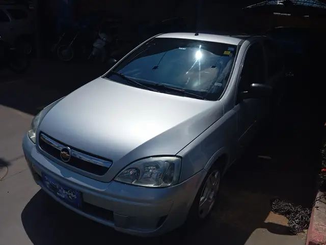 Carro Chevrolet Corsa Hatch 2011 Maxx 1.4 (Flex)