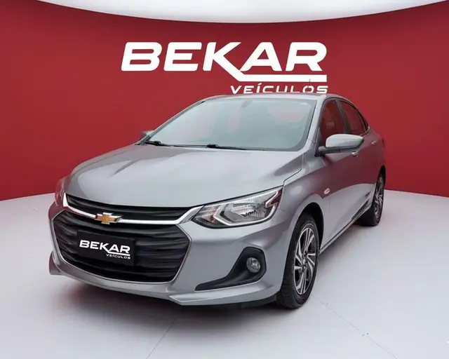 Carro Chevrolet Onix Plus 2024 LT 1.0