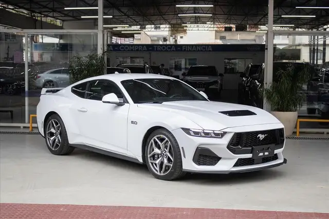 Carro Ford Mustang 2024 GT Performance