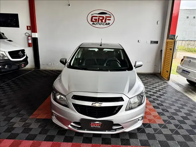 Carro Chevrolet Onix 2019 1.0 Joy SPE/4