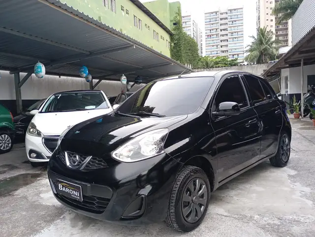 Carro Nissan March 2017 1.0 12V S (Flex)