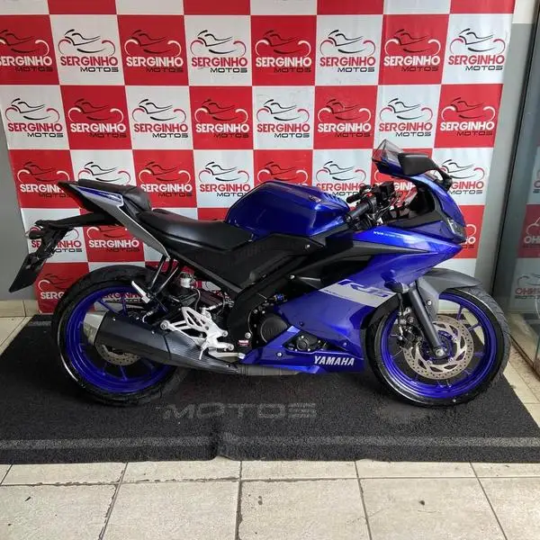 Moto Yamaha YZF R15 2024 ABS