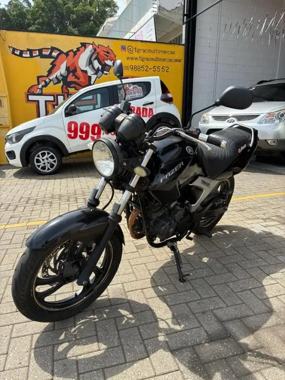 Moto Yamaha YS 250 Fazer 2010 250cc