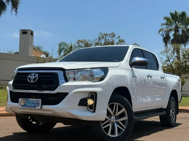 Carro Toyota Hilux Cabine Dupla 2019 Hilux 2.8 16v TDI SRV CD 4x4 (Aut)