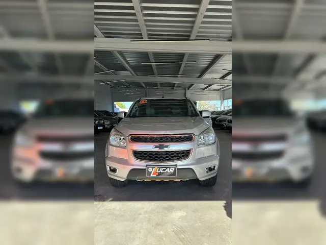 Carro Chevrolet S10 Cabine Dupla 2014 S10 2.4 LT 4x2 (Cab Dupla) (Flex)