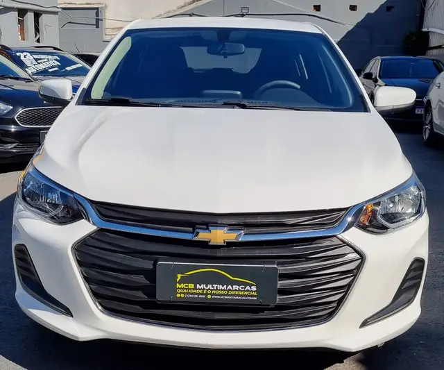Carro Chevrolet Onix 2023 LT 1.0