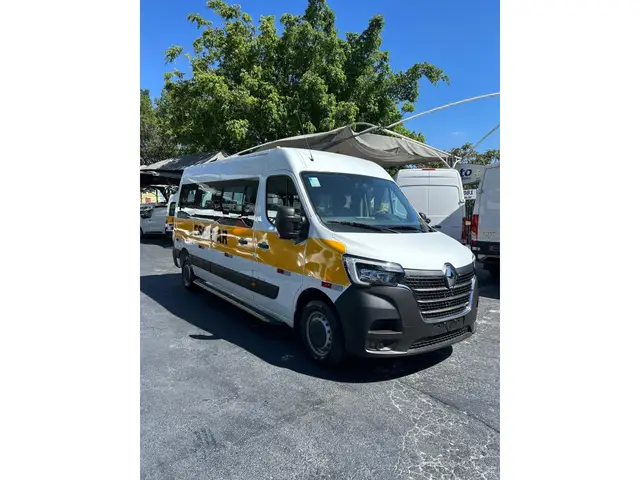 Carro Renault Master Chassi 2026 Cabine L2H1 2.3