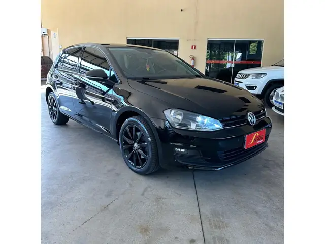 Carro Volkswagen Golf 2014 Comfortline 1.4 TSi