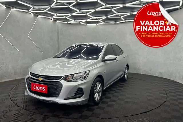 Carro Chevrolet Onix Plus 2023 LT 1.0