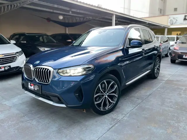 Carro BMW X3 2023 xDrive30e X Line 2.0 Turbo (Aut.) (Híb.)