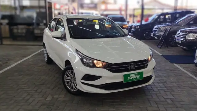 Carro Fiat Cronos 2025 Drive 1.0