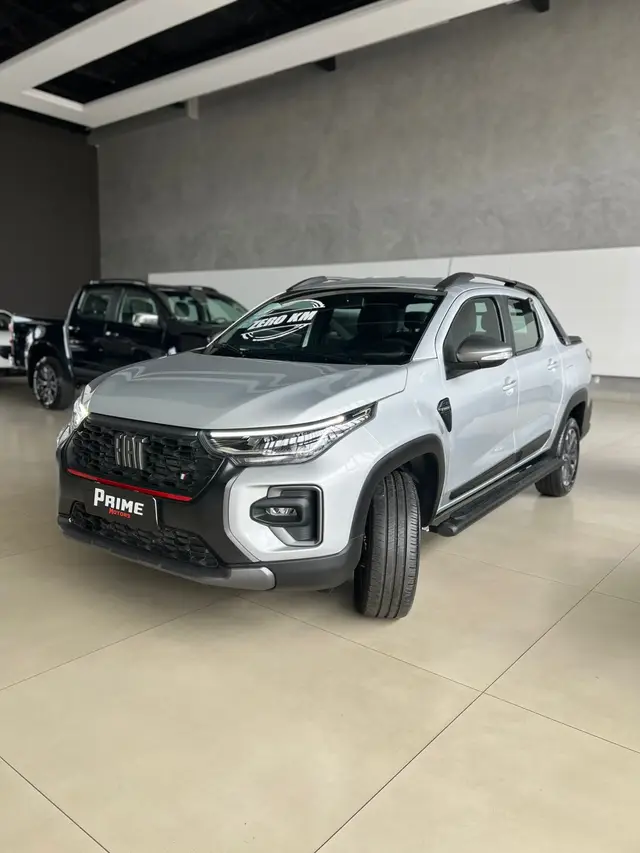 Carro Fiat Strada 2025 Ultra 1.0 Turbo