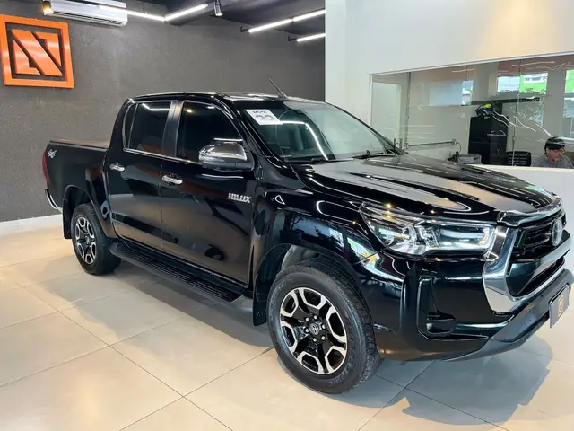 Carro Toyota Hilux Cabine Dupla 2022 SRX 2.8 TDI CD 4x4 (Aut)