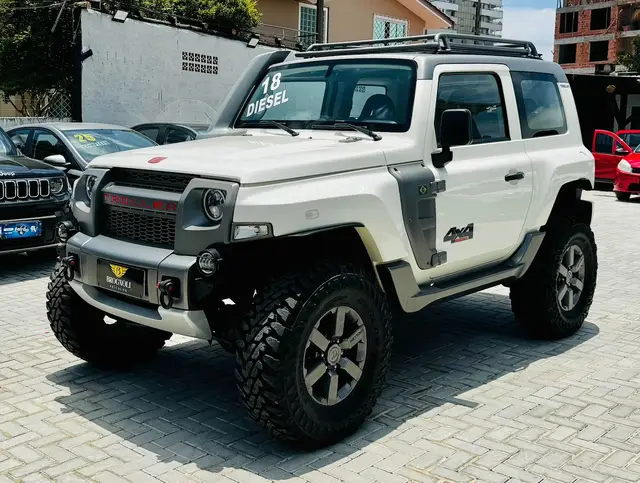 Carro Troller T4 2018 3.2 Diesel XLT 4x4