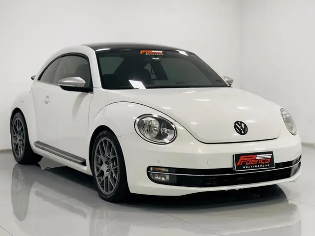 Carro Volkswagen Fusca 2015 2.0 TSi DSG