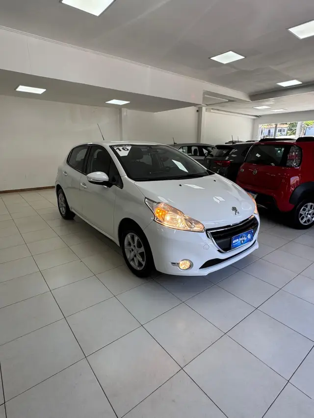 Carro Peugeot 208 2016 Active 1.2 12V (Flex)