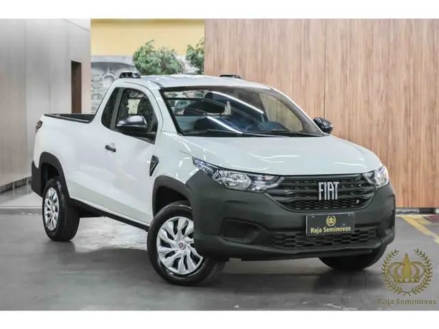 Carro Fiat Strada 2023 Endurance 1.4 Cabine Plus (Flex)