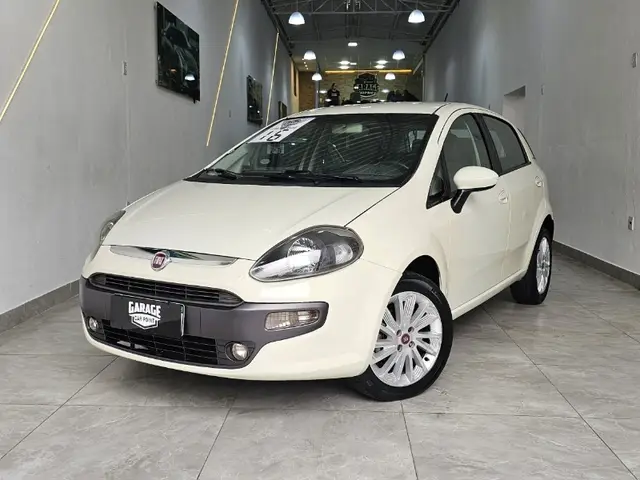 Carro Fiat Punto 2016 Essence 1.6 16V (Flex)
