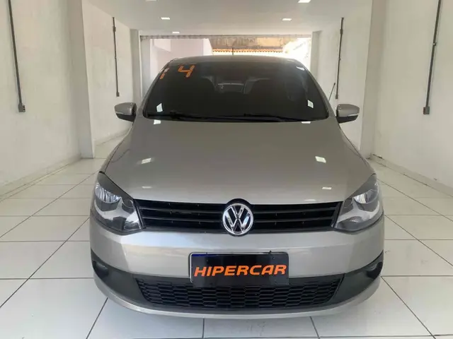 Carro Volkswagen Fox 2014 1.6 VHT Highline (Flex)
