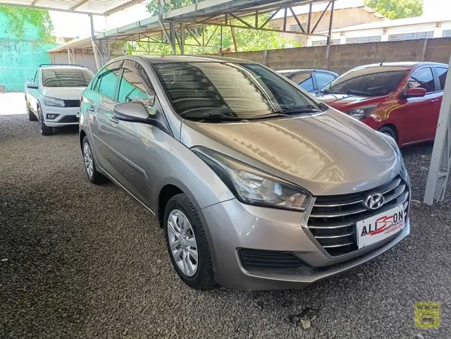 Carro Hyundai HB20S 2017 1.0 Comfort Style (Flex)