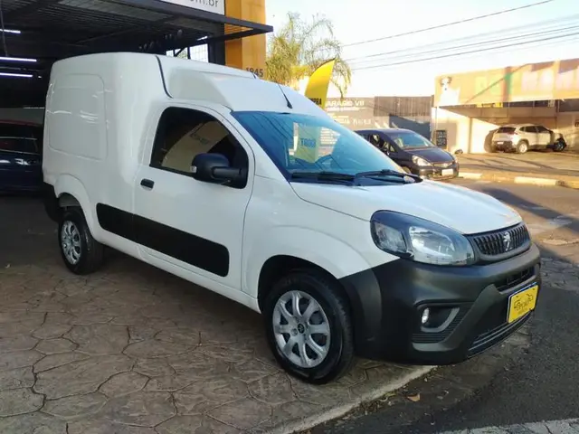 Carro Peugeot Partner Rapid 2024 Business Pack