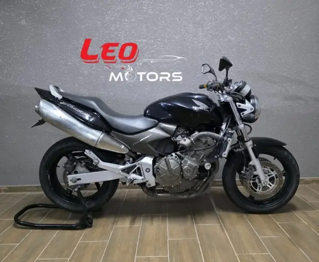 Moto Honda CB 600F 2005 Hornet