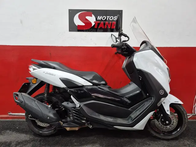 Moto Yamaha NMax 2022 160 ABS