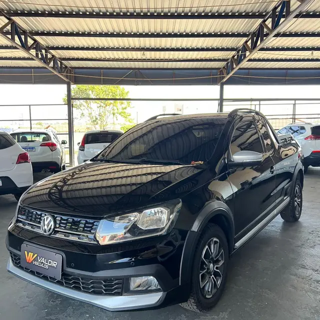 Carro Volkswagen Saveiro 2018 Cross 1.6 16v MSI CE (Flex)