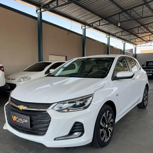 Carro Chevrolet Onix 2023 Premier 1.0 Turbo (Aut.)