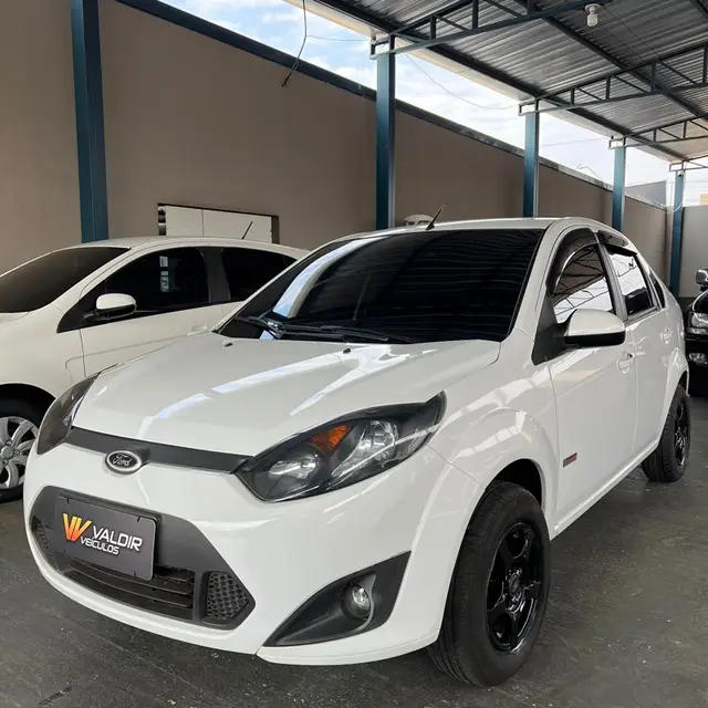 Carro Ford Fiesta Sedan 2012 1.6 (Flex)