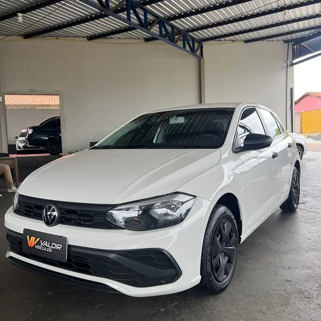 Carro Volkswagen Polo 2024 Track 1.0 Flex 12V 5p