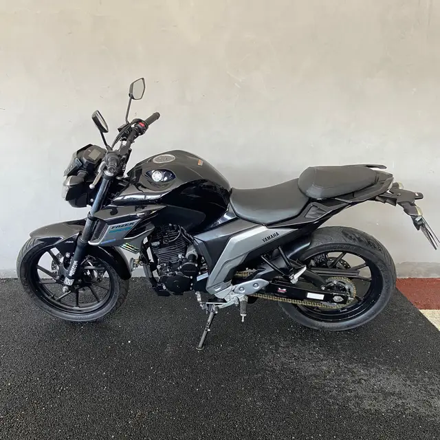 Moto Yamaha YS 250 Fazer 2021 ABS