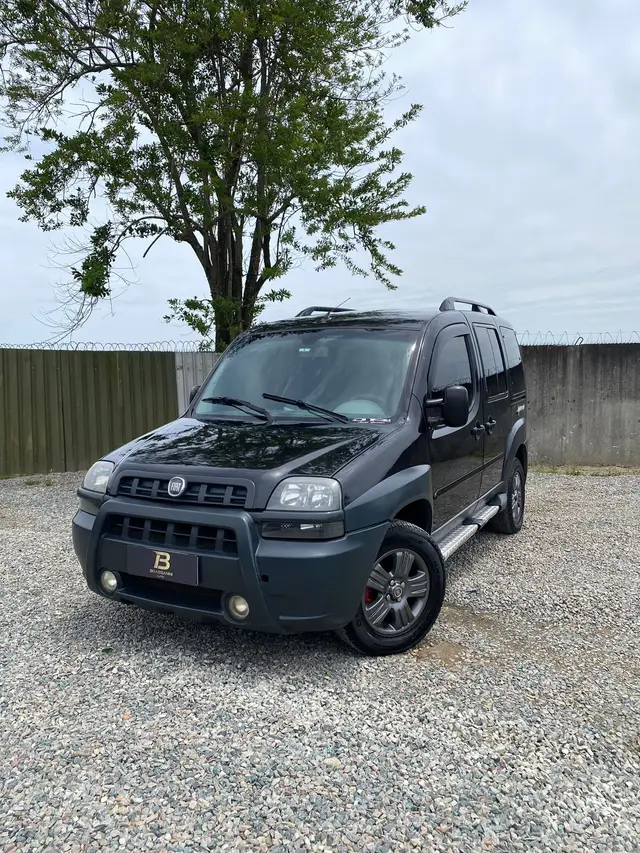 Carro Fiat Doblò 2006 Adventure 1.8 8V (Flex)
