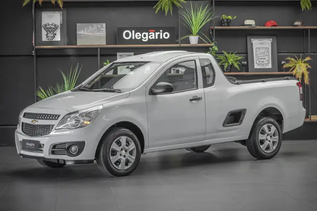 Carro Chevrolet Montana 2021 LS 1.4 (Flex)