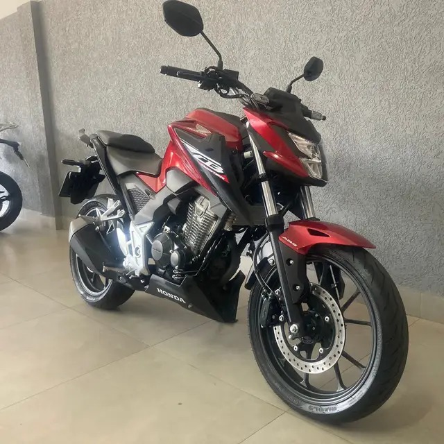 Moto Honda CB 300F Twister 2025 (ABS)
